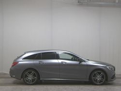 Grau Gebraucht 2020 Mercedes CLA200 Shooting Brake AMG line Kombi | 20.880 € (Guter Preis)