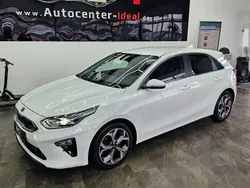 Weiß Gebraucht 2018 Kia Ceed Spirit Limousine | 17.490 € (Fairer Preis)