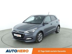 Grau Gebraucht 2017 Hyundai i20 YES! Limousine | 11.050 € (Fairer Preis)