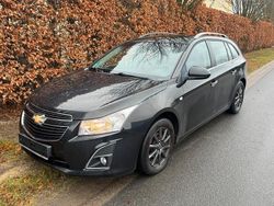 Schwarz Gebraucht 2013 Chevrolet Cruze Kombi | 3.800 € (Fairer Preis)