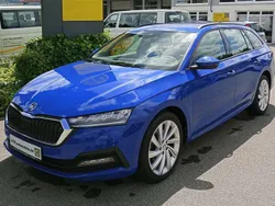 Energy blau Gebraucht 2022 Skoda Octavia Ambition Kombi | 26.290 € (Fairer Preis)
