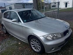 Silber Gebraucht 2005 BMW 118 Kleinwagen | 3.900 € (Guter Preis)