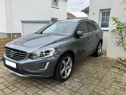 Grau Gebraucht 2016 Volvo XC60 SUV | 22.900 € (Etwas zu teuer)