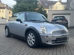 Silber Gebraucht 2004 Mini Cooper Kleinwagen | 3.300 € (Guter Preis)