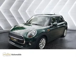 Gruen Gebraucht 2018 Mini Cooper Kleinwagen | 17.460 € (Fairer Preis)