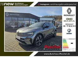 Grau kqg + schwarz gne Gebraucht 2022 Renault Mégane Techno Kleinwagen | 27.390 € (Superpreis)