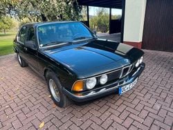 Grün Gebraucht 1984 BMW 732 Limousine | 28.000 €