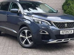 Grau Gebraucht 2019 Peugeot 5008 Allure Van / Kleinbus | 16.900 € (Fairer Preis)