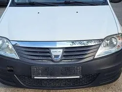 Weiß Gebraucht 2009 Dacia Logan Limousine | 999 € (Superpreis)