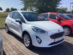 Frostweiß Gebraucht 2019 Ford Fiesta Titanium Kleinwagen | 13.495 € (Etwas zu teuer)