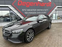 Schwarz Gebraucht 2022 Mercedes E200 Avantgarde Limousine | 31.990 € (Superpreis)