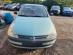 Grün Gebraucht 2001 Opel Corsa Comfort Limousine | 450 € (Superpreis)