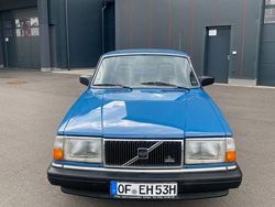 Blau Gebraucht 1988 Volvo 240 Limousine | 16.900 €