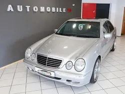 Silber Gebraucht 2000 Mercedes E430 Avantgarde Limousine | 16.900 €