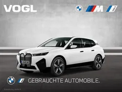 Alpinweiß uni Gebraucht 2022 BMW iX Sport Line SUV | 43.960 € (Superpreis)