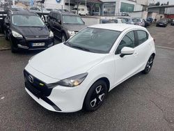 Arctic white cle Gebraucht 2023 Mazda 2 Center-Line Kleinwagen | 16.990 € (Fairer Preis)