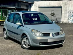 Grau Gebraucht 2005 Renault Scénic II Van / Kleinbus | 1.100 € (Fairer Preis)