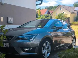 Grau Gebraucht 2014 Seat Leon Limousine | 10.500 € (Fairer Preis)