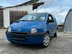 Blau Gebraucht 2005 Renault Twingo Kleinwagen | 1.250 €