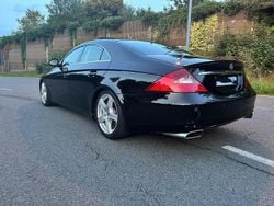 Schwarz Gebraucht 2006 Mercedes CLS500 Coupé | 9.990 € (Guter Preis)