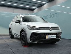 Silber Gebraucht 2024 VW Tiguan Style SUV | 52.600 € (Teuer)