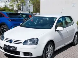 Weiß Gebraucht 2008 VW Golf VI Trendline Kombi | 3.600 € (Fairer Preis)