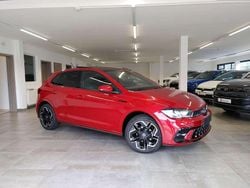 Kingsrot Neu 2025 VW Polo R-line Kleinwagen | 27.990 € (Etwas zu teuer)