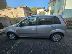 Grau Gebraucht 2005 Ford Fiesta Ambiente Kleinwagen | 600 € (Superpreis)