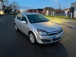 Silber Gebraucht 2005 Opel Astra Kleinwagen | 899 € (Superpreis)
