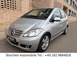 Silber Gebraucht 2011 Mercedes A180 Avantgarde Van / Kleinbus | 6.750 € (Fairer Preis)