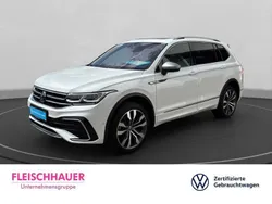 Weiss Gebraucht 2024 VW Tiguan Allspace R-line SUV | 46.490 € (Etwas zu teuer)