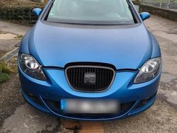 Blau Gebraucht 2005 Seat Leon Kleinwagen | 1.300 € (Fairer Preis)