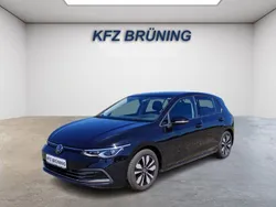 Schwarz Gebraucht 2023 VW Golf VIII Move Limousine | 22.880 € (Fairer Preis)