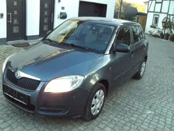 Anthracitegrau metallic Gebraucht 2009 Skoda Fabia Cool Edition Kleinwagen | 2.850 €