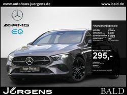 Grau metalliclack mountaingrau Gebraucht 2024 Mercedes A180 Progressive Limousine | 32.330 € (Etwas zu teuer)