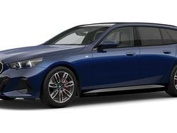 Blau Gebraucht 2024 BMW i5 Comfort Edition Kombi | 62.810 €