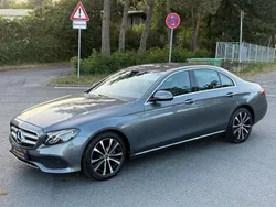 Grau Gebraucht 2016 Mercedes E220 Limousine | 25.600 € (Fairer Preis)