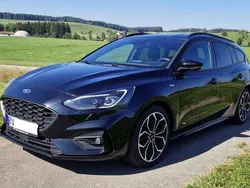 Schwarz Gebraucht 2019 Ford Focus ST-Line Kombi | 16.990 € (Guter Preis)