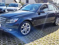 Magnetitschwarz (metallic) Gebraucht 2011 Mercedes C200 Avantgarde Limousine | 8.500 € (Fairer Preis)