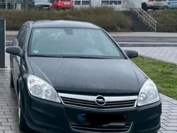 Schwarz Gebraucht 2009 Opel Astra Edition Kleinwagen | 1.600 € (Guter Preis)