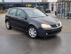Schwarz Gebraucht 2005 VW Golf V Kleinwagen | 3.750 € (Fairer Preis)