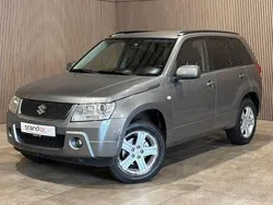 Silber Gebraucht 2007 Suzuki Grand Vitara SUV | 3.500 € (Fairer Preis)