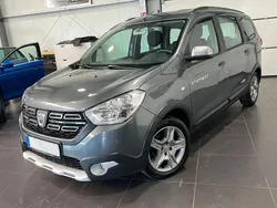 Grau Gebraucht 2018 Dacia Lodgy Stepway Van / Kleinbus | 10.995 € (Fairer Preis)