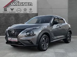 Grau Gebraucht 2024 Nissan Juke N-Connecta SUV | 27.890 € (Fairer Preis)