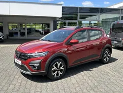Rot Gebraucht 2023 Dacia Sandero Comfort Kleinwagen | 16.940 € (Fairer Preis)