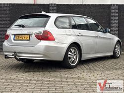 Grau Gebraucht 2007 BMW 320 Executive Kombi | 2.450 € (Fairer Preis)