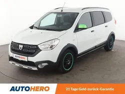 Weiß Gebraucht 2019 Dacia Lodgy Stepway Van / Kleinbus | 13.930 € (Etwas zu teuer)