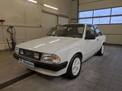 Weiß Gebraucht 1983 Ford Escort Coupé | 7.980 €