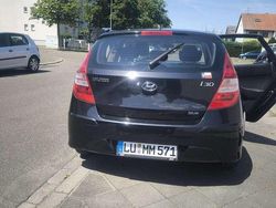Gebraucht 2010 Hyundai i30 Comfort Kombi | 5.500 € (Teuer)