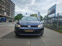 Blau Gebraucht 2014 VW Golf VII Comfortline Limousine | 8.999 € (Guter Preis)
